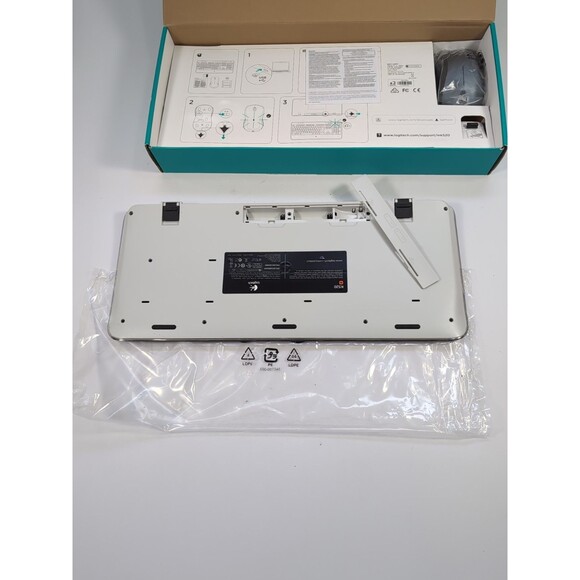 Logitech Wireless Combo Mk520 With Keyboard Laser Mouse & Receiver (920-002553) - Picture 3 of 11